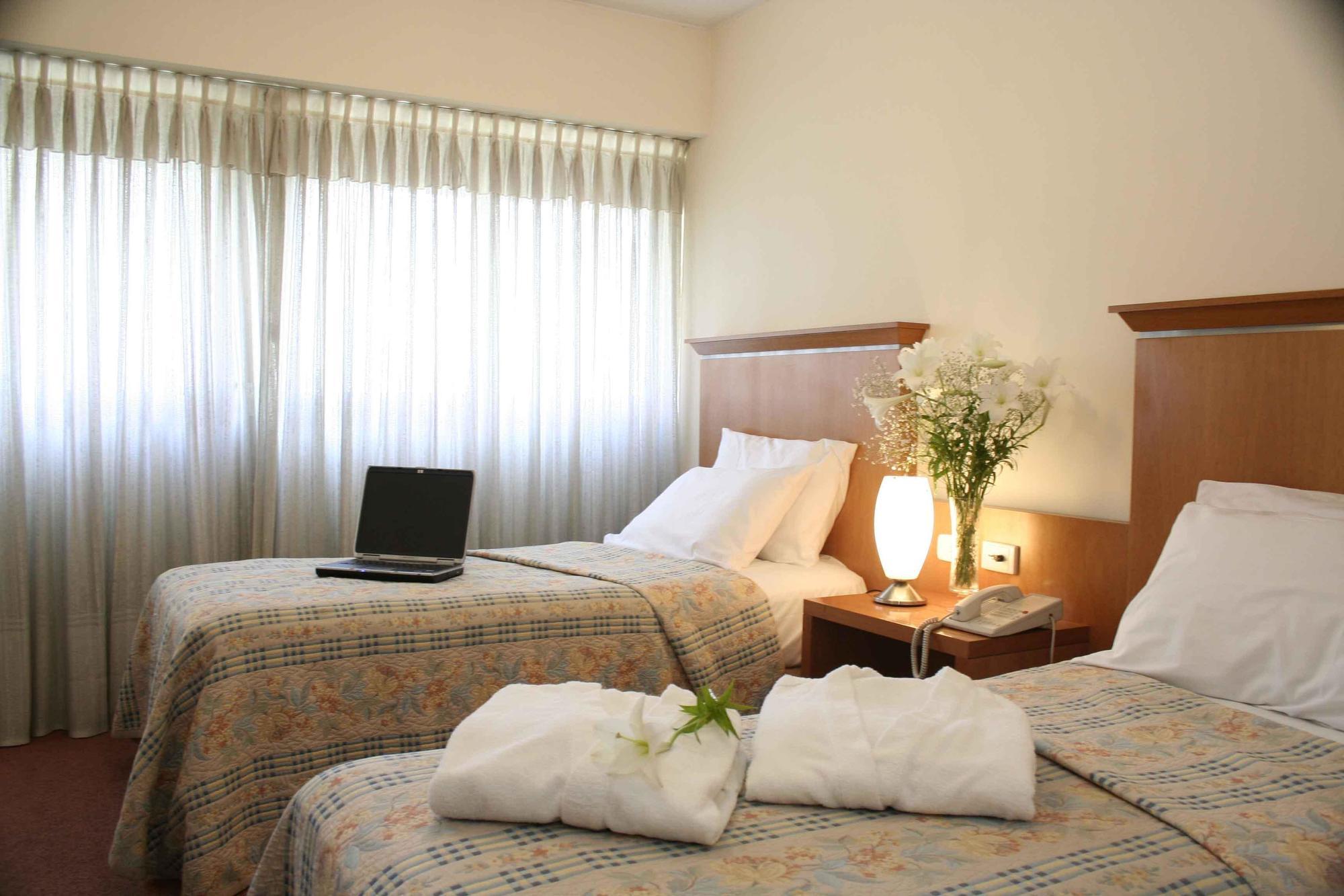 רוסאריו Ariston Hotel מראה חיצוני תמונה